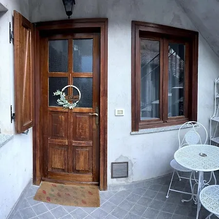La Casita Di Sopra , Spacious 2 Bedroom Apartment, Con Self Check-in * Caprie