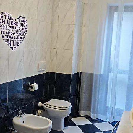 La Casita Di Sopra , Spacious 2 Bedroom Apartment, Con Self Check-in Апартаменты *