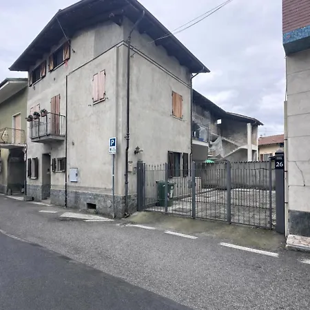 La Casita Di Sopra , Spacious 2 Bedroom Apartment, Con Self Check-in *