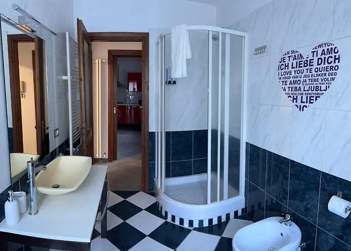 La Casita Di Sopra , Spacious 2 Bedroom Apartment, Con Self Check-in * Caprie