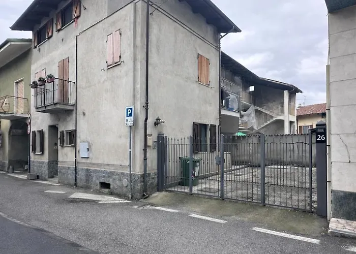 La Casita Di Sopra , Spacious 2 Bedroom Apartment, Con Self Check-in *